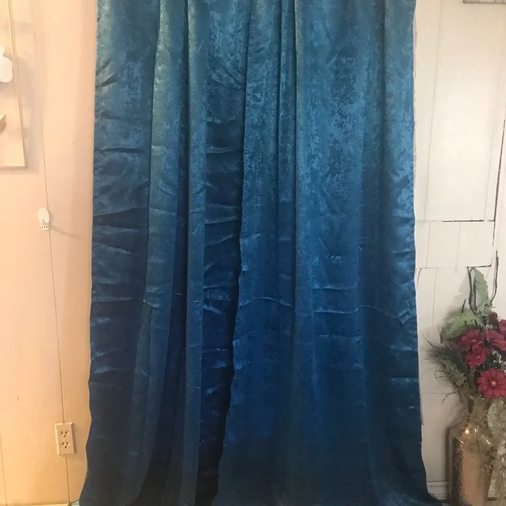Elegant Blue Velvet Curtains